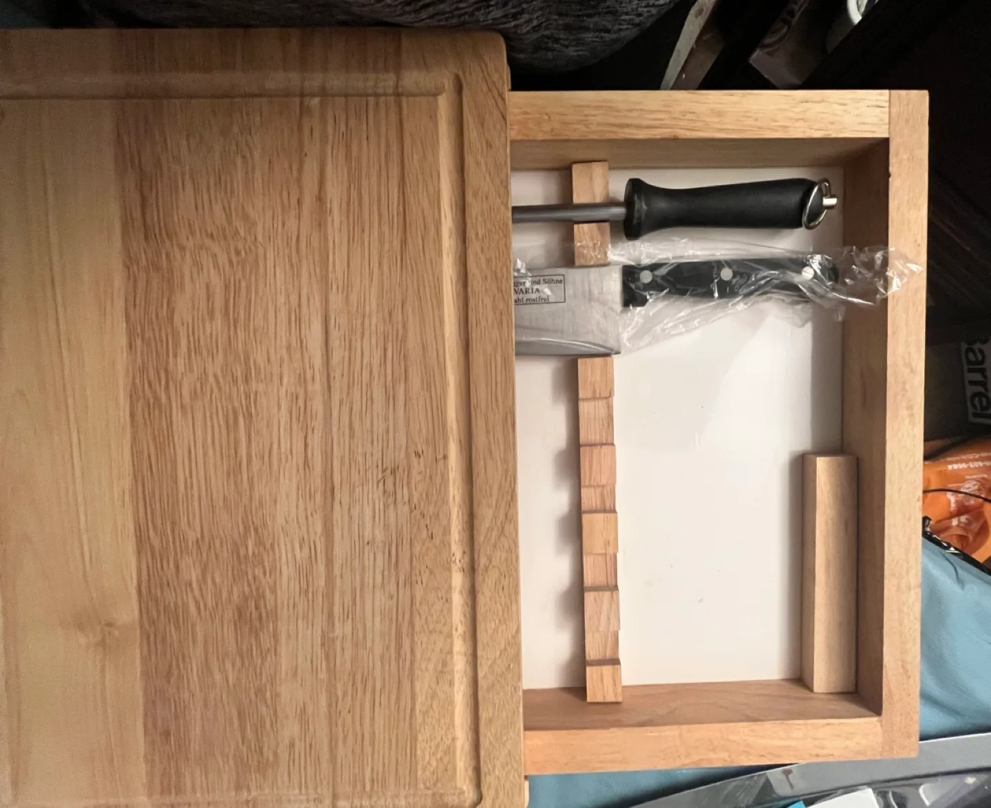 Cutting Board with Drawer, Knife and Sharpening Steel image indicator(6)