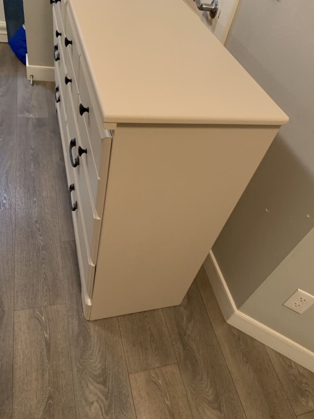 Six-Drawer Dresser - Beige/Off-White - photo 5