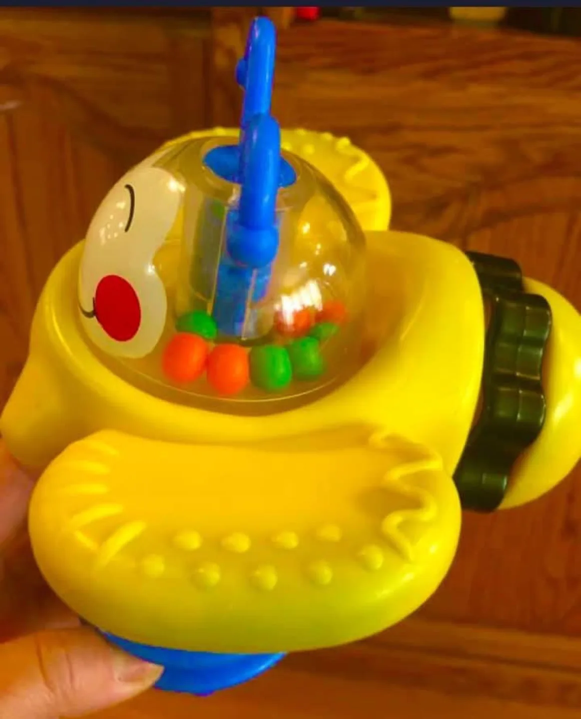 Universal high chair toys   Keeps food off the floor image indicator(6)