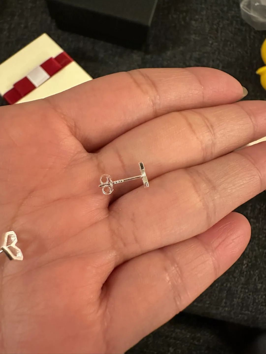 Sterling Silver Heart Stud Earrings image indicator(3)