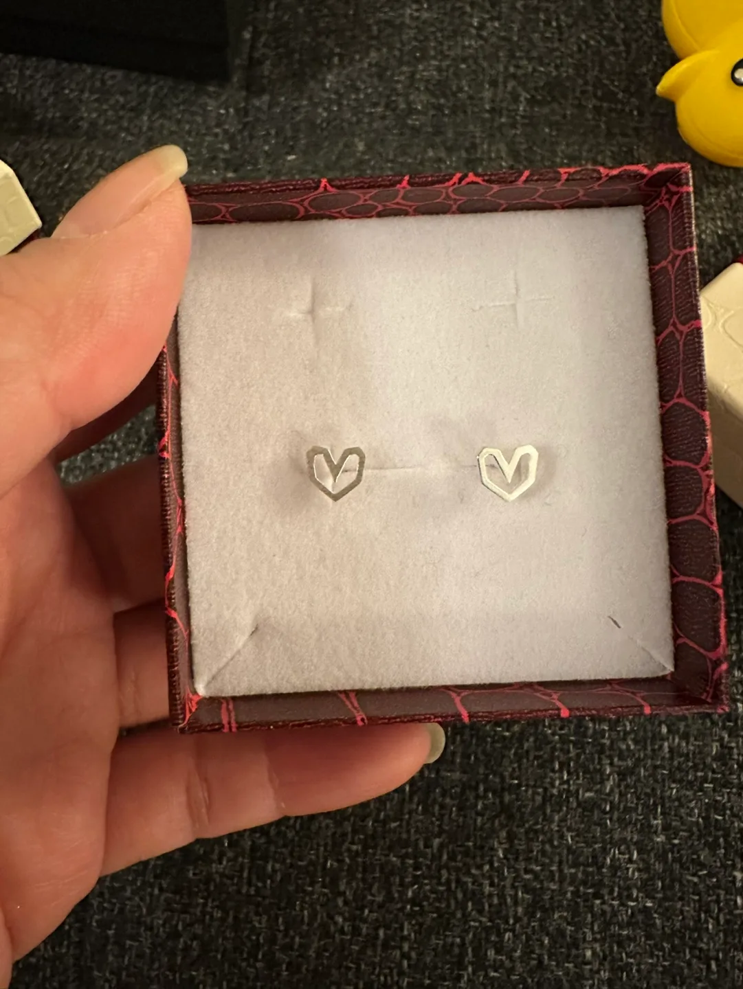 Sterling Silver Heart Stud Earrings image indicator(2)