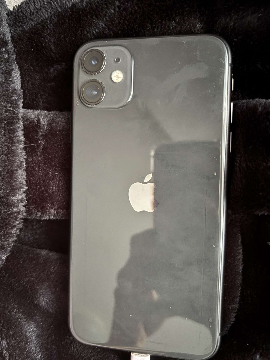 iPhone 11 - black - Used 64gbs 79% battery - photo 2