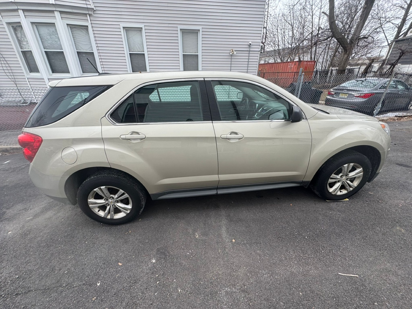 2015 Chevrolet Equinox - Great Condition - photo 2