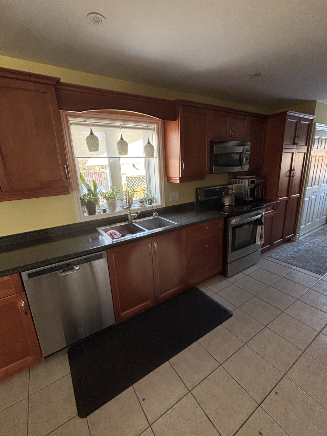 Used Kitchen Cabinets & Stainless Steel Stove & Microwave - photo 5