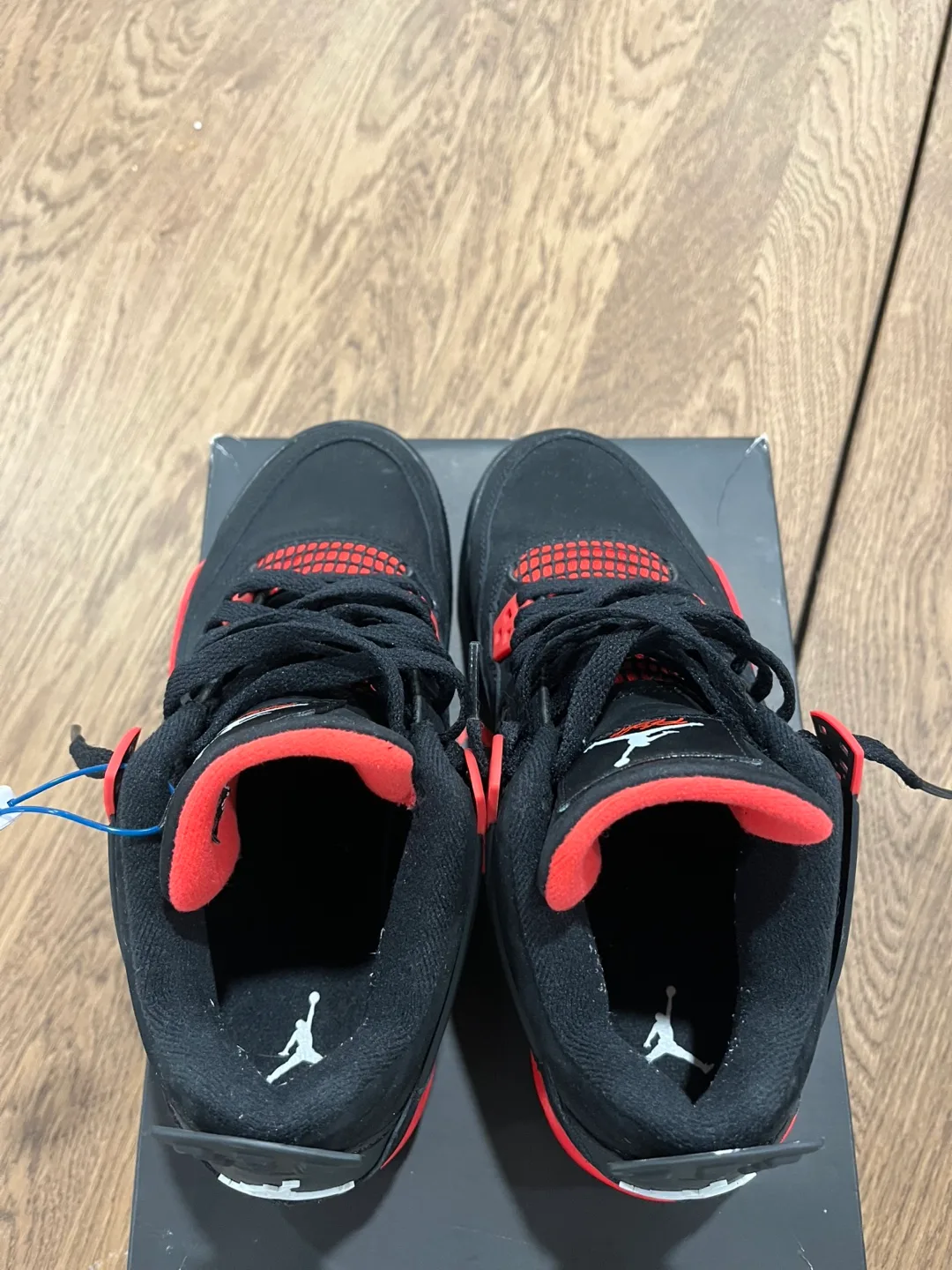 Jordan 4 Red Thunder Size 6y image indicator(5)