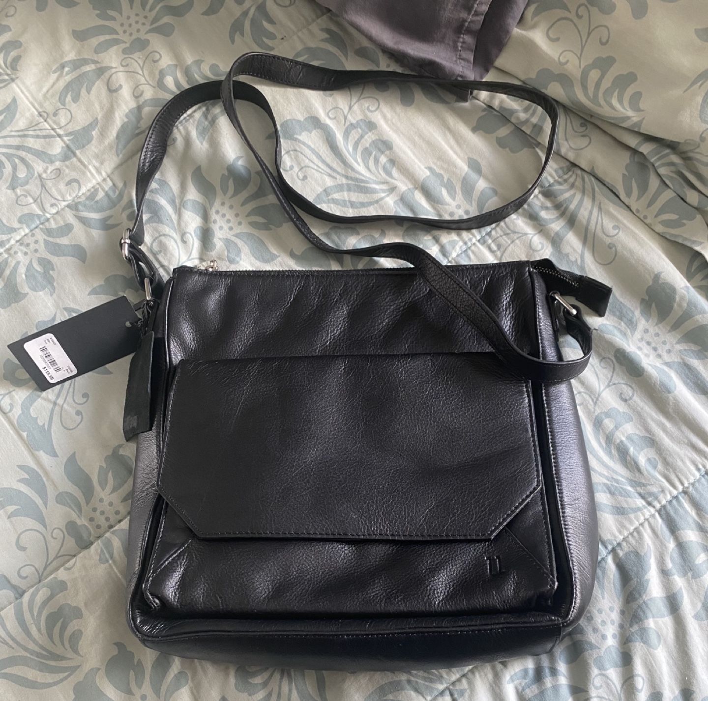 New Pelle Crossbody Bag!! With tags !! - photo 3