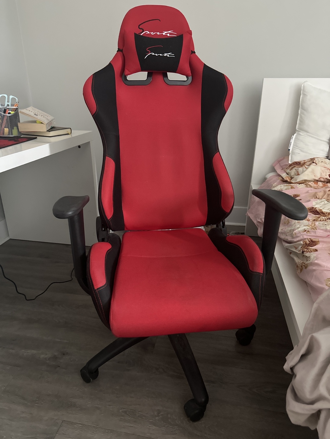 Gaming Chair - Red and Black - Comfortable and Supportive - photo 2