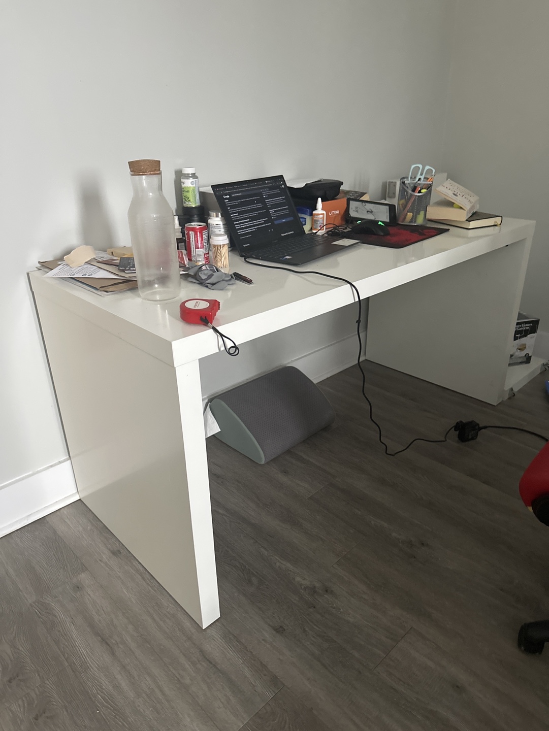 Ikea White malm Desk with pull-out panet