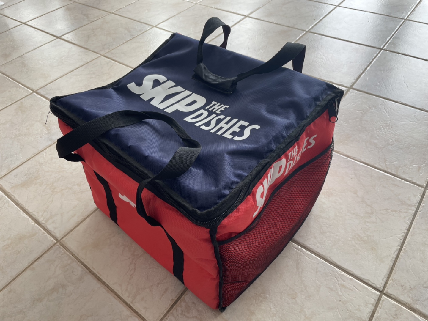 SkipTheDishes Delivery Bags