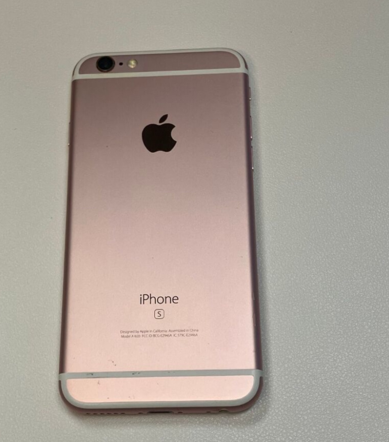 I phone 6s - photo 2