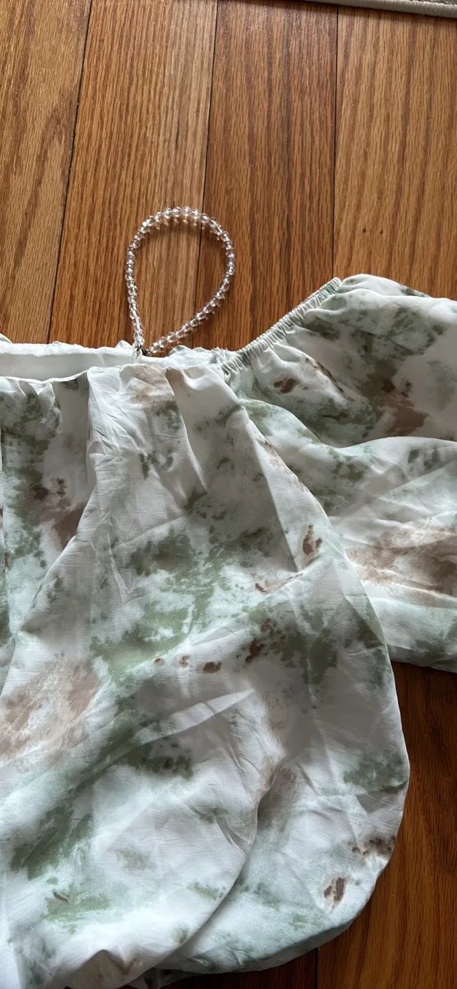 Off-the-Shoulder Tie-Dye Puff Sleeve Crop Top image indicator(3)