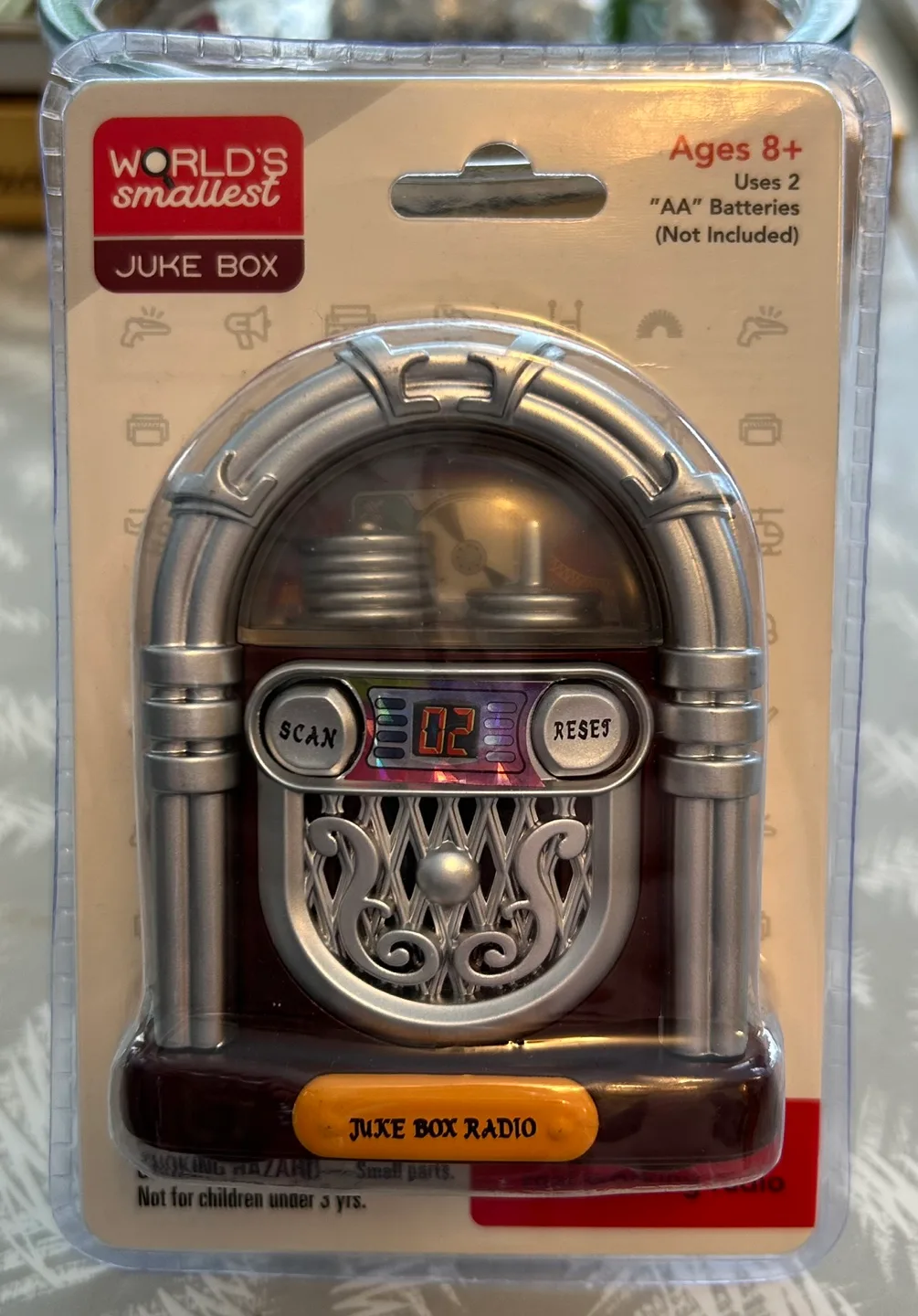 ✨✨World's Smallest Jukebox Radio (3”) image indicator(3)