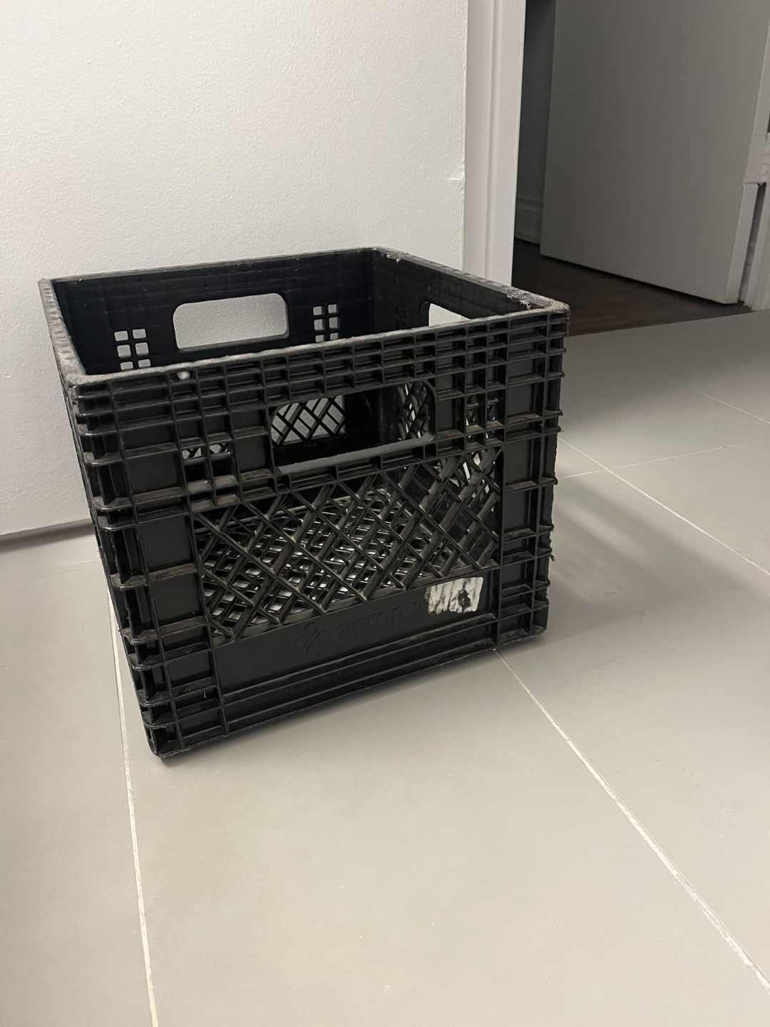 7 Black milk crates