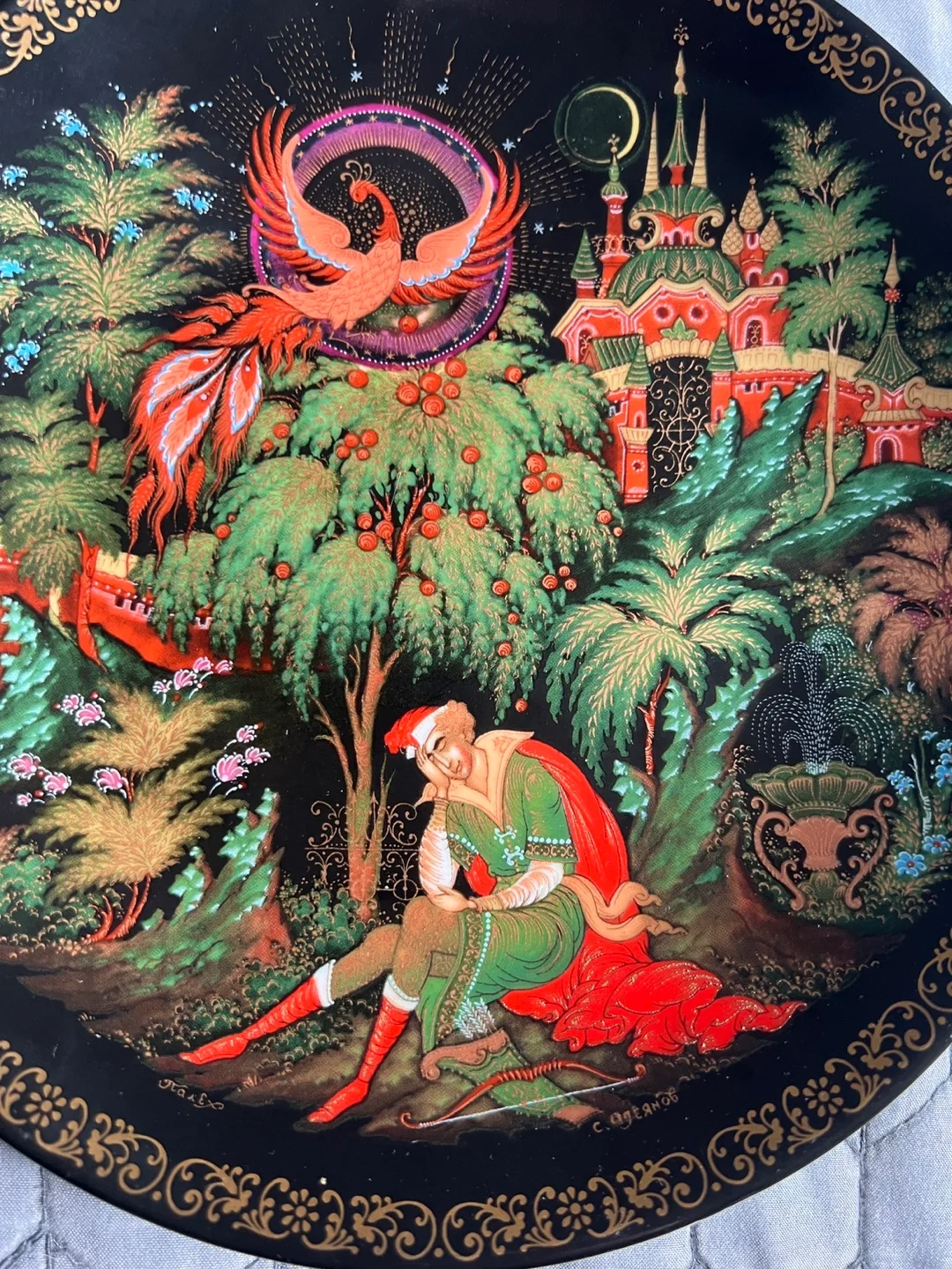 Gorgeous Collectible Decorative Numbered Plate image indicator(3)