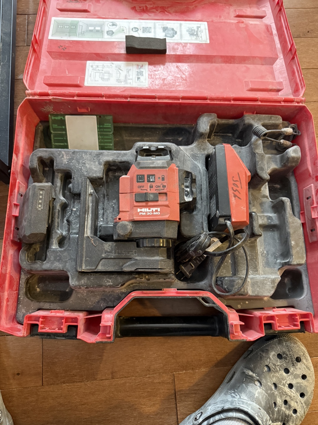 Hilti PR 30-MG Self-Leveling Laser Level - photo 2