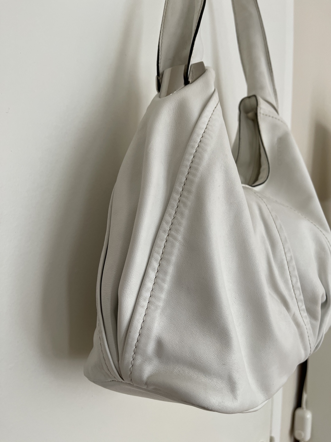 White Leather Shoulder Bag - photo 2