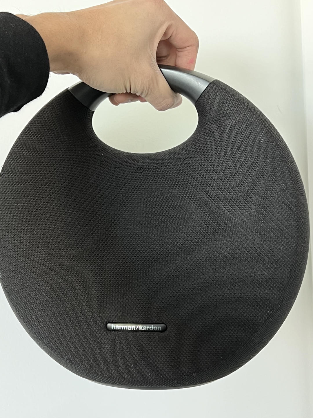 Harman Kardon Onyx Studio 6 Portable Bluetooth Speaker