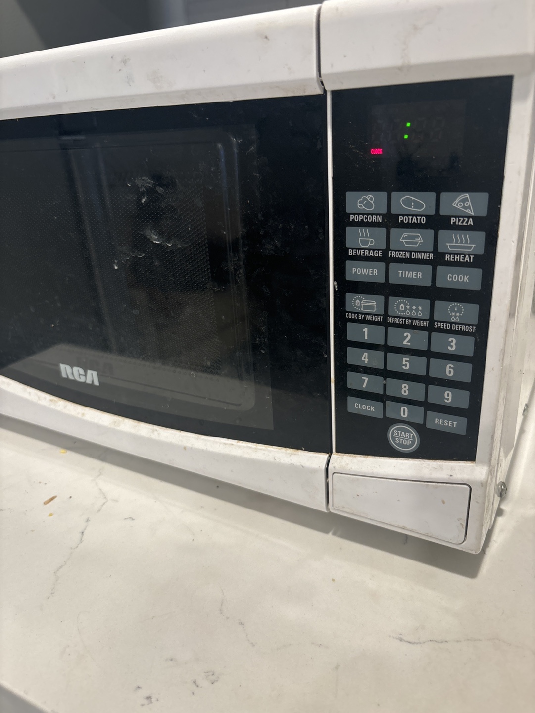 RCA Microwave - Used - photo 3