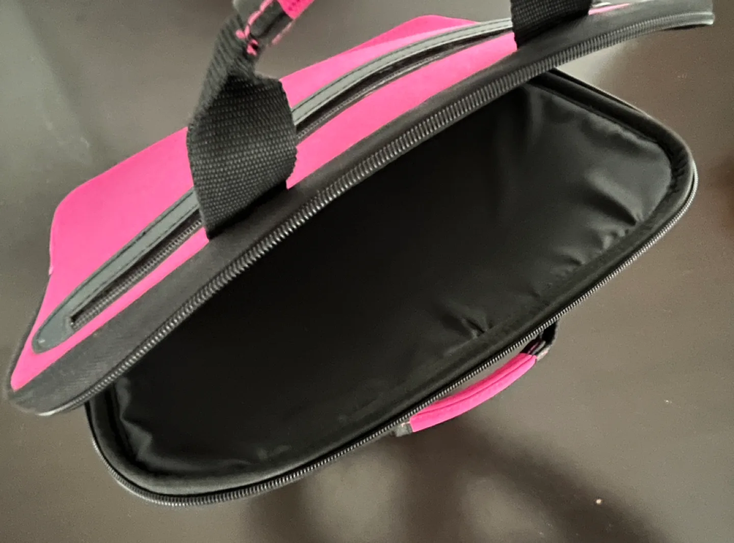 Pink Tracker Laptop Sleeve image indicator(4)