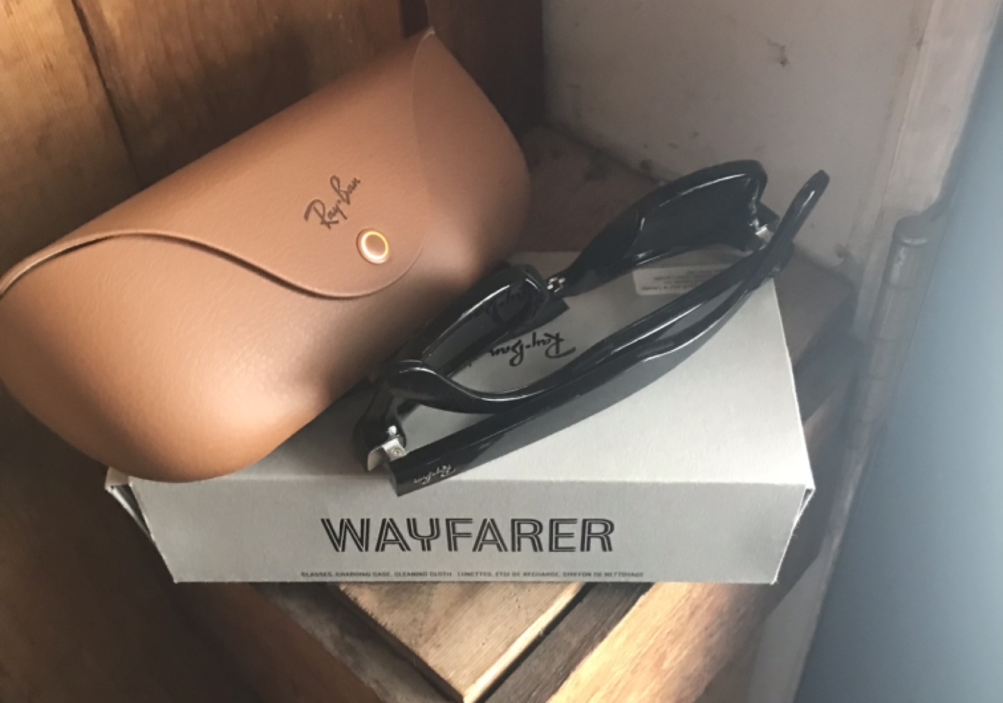 Ray-Ban Wayfarer Sunglasses - photo 5