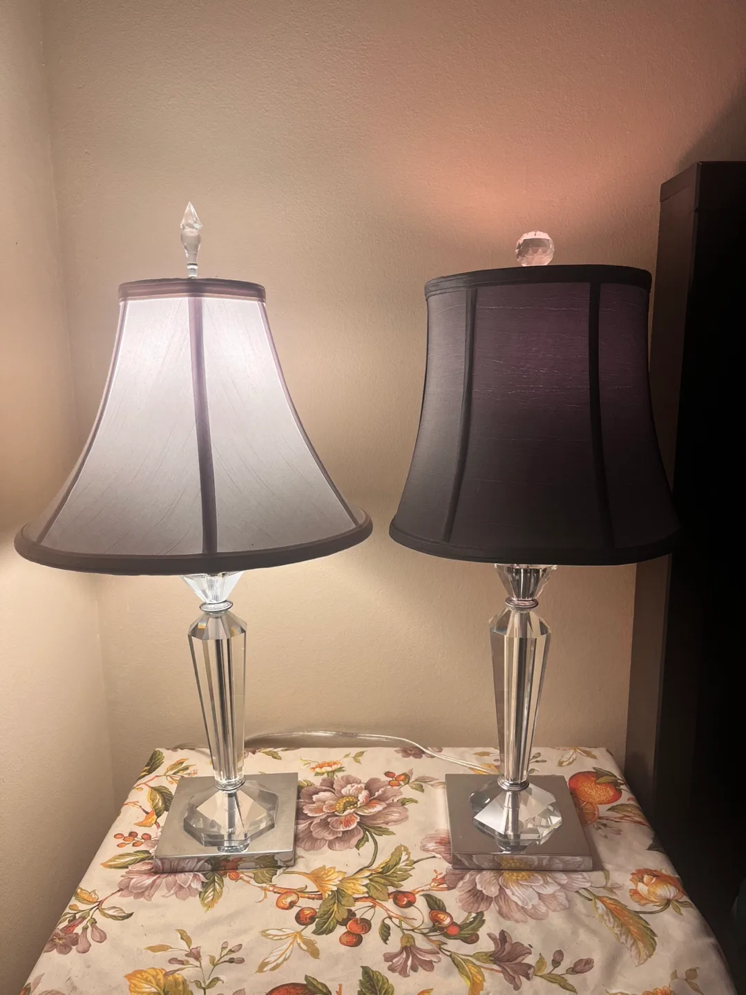 2 Crystal Bedside Lamps (bulbs not included) thumbnail