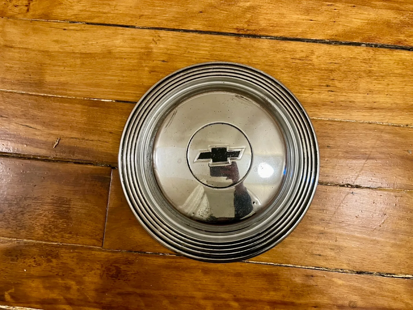 Chevy 10.5" Hubcaps 1965-66 Impala Biscayne Bel Air and others image indicator(5)