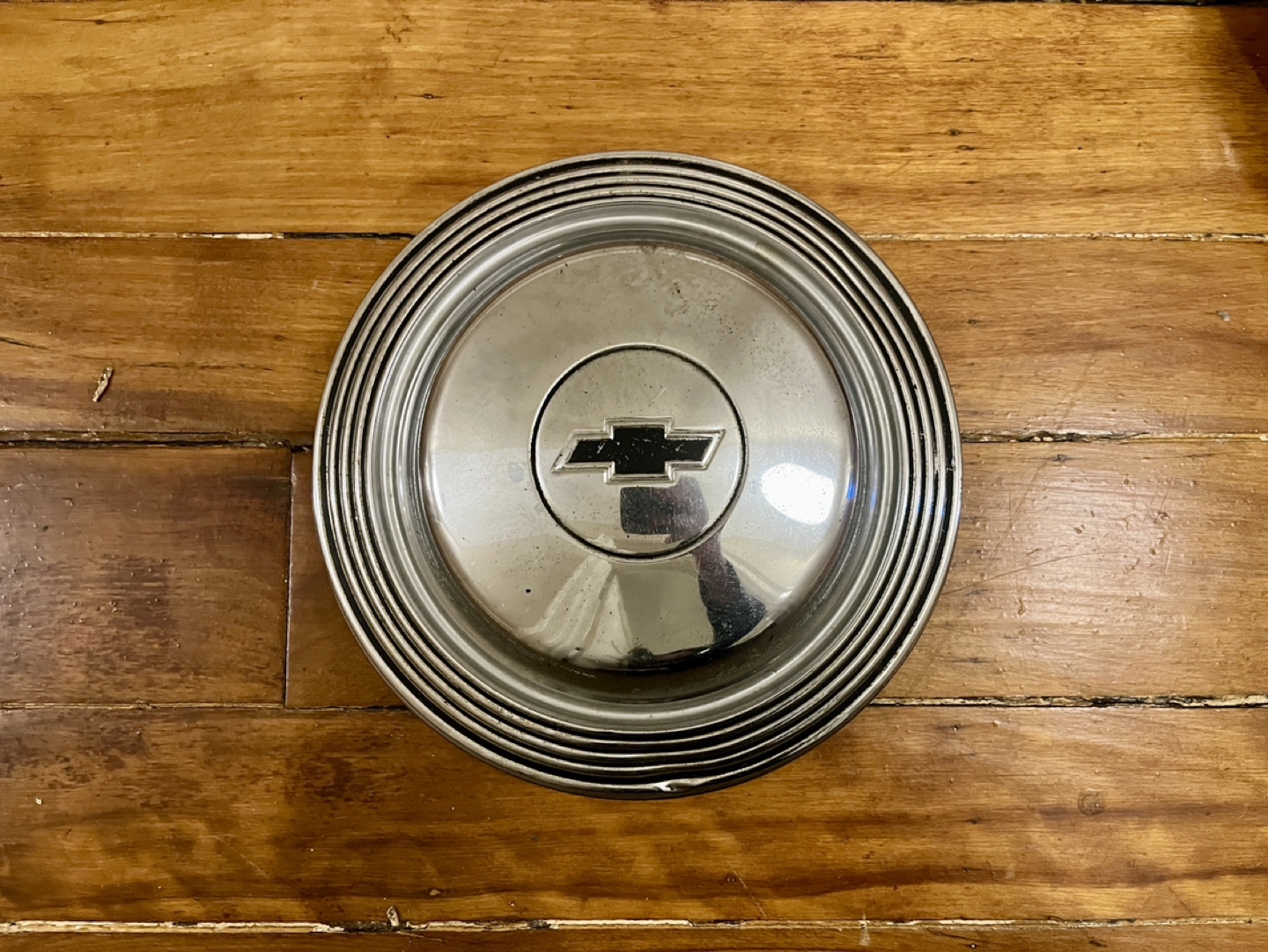 Chevy 10.5" Hubcaps 1965-66 Impala Biscayne Bel Air and others - photo 3