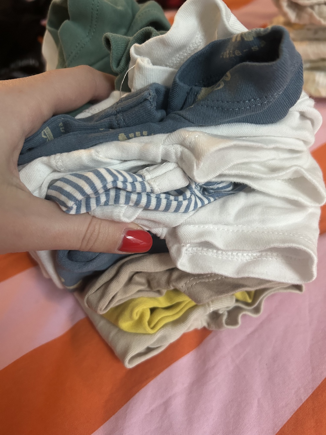 Bundle of 11 x Newborn Baby Bodysuits - photo 2