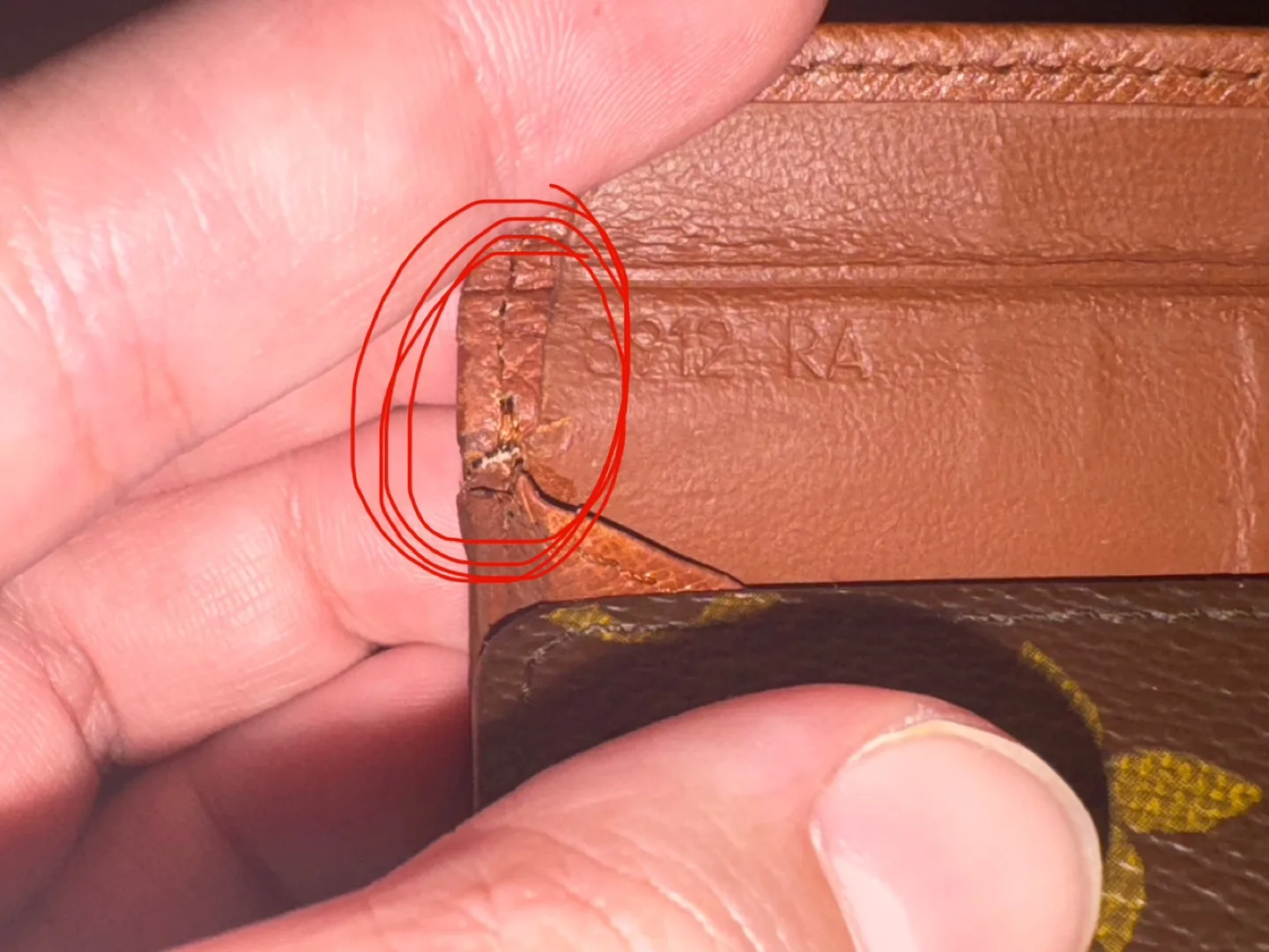 Authentic Louis Vuitton Card Holder image indicator(10)