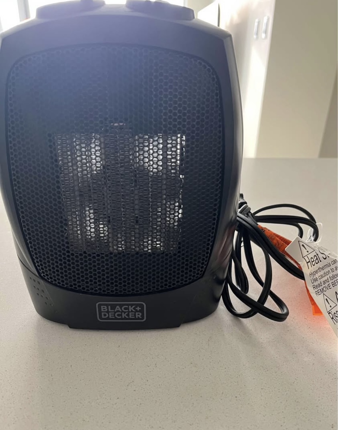 Black+Decker Personal Ceramic Heater - BHD201 - photo 2