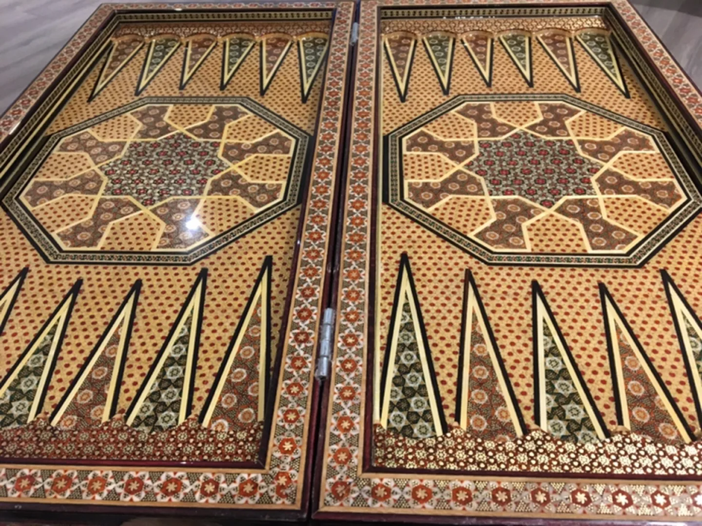 Backgammon with a unique design thumbnail