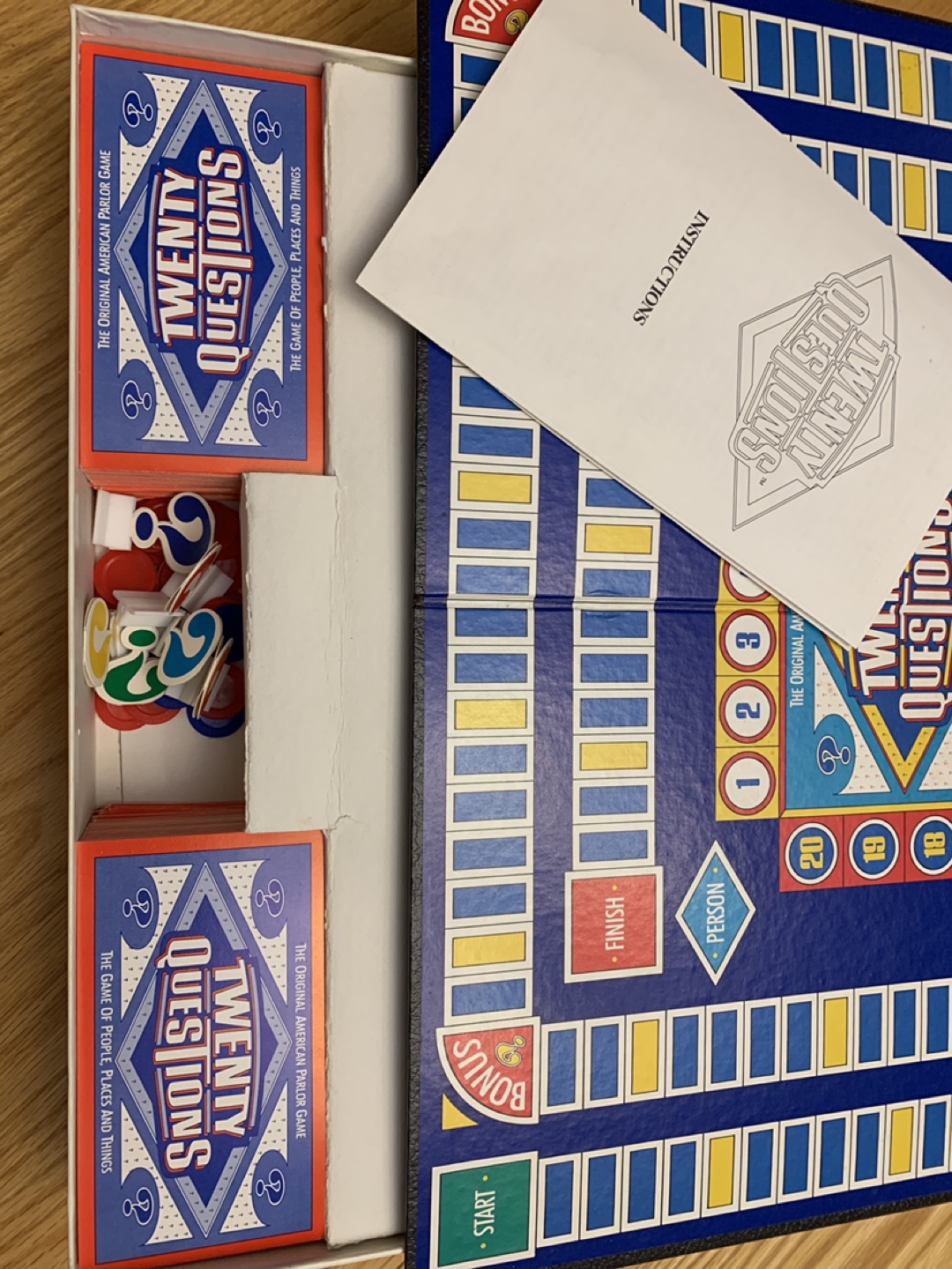 Vintage Twenty Questions Board Game - photo 2