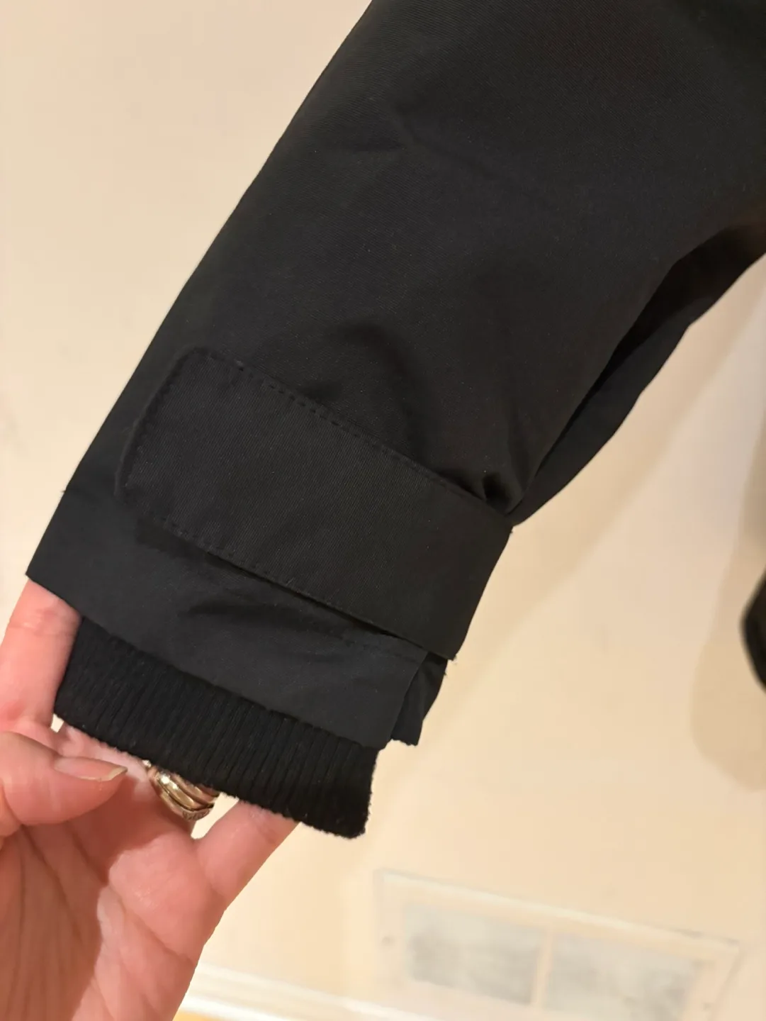 NOIZE Men's Size Medium Black Winter Parka image indicator(4)