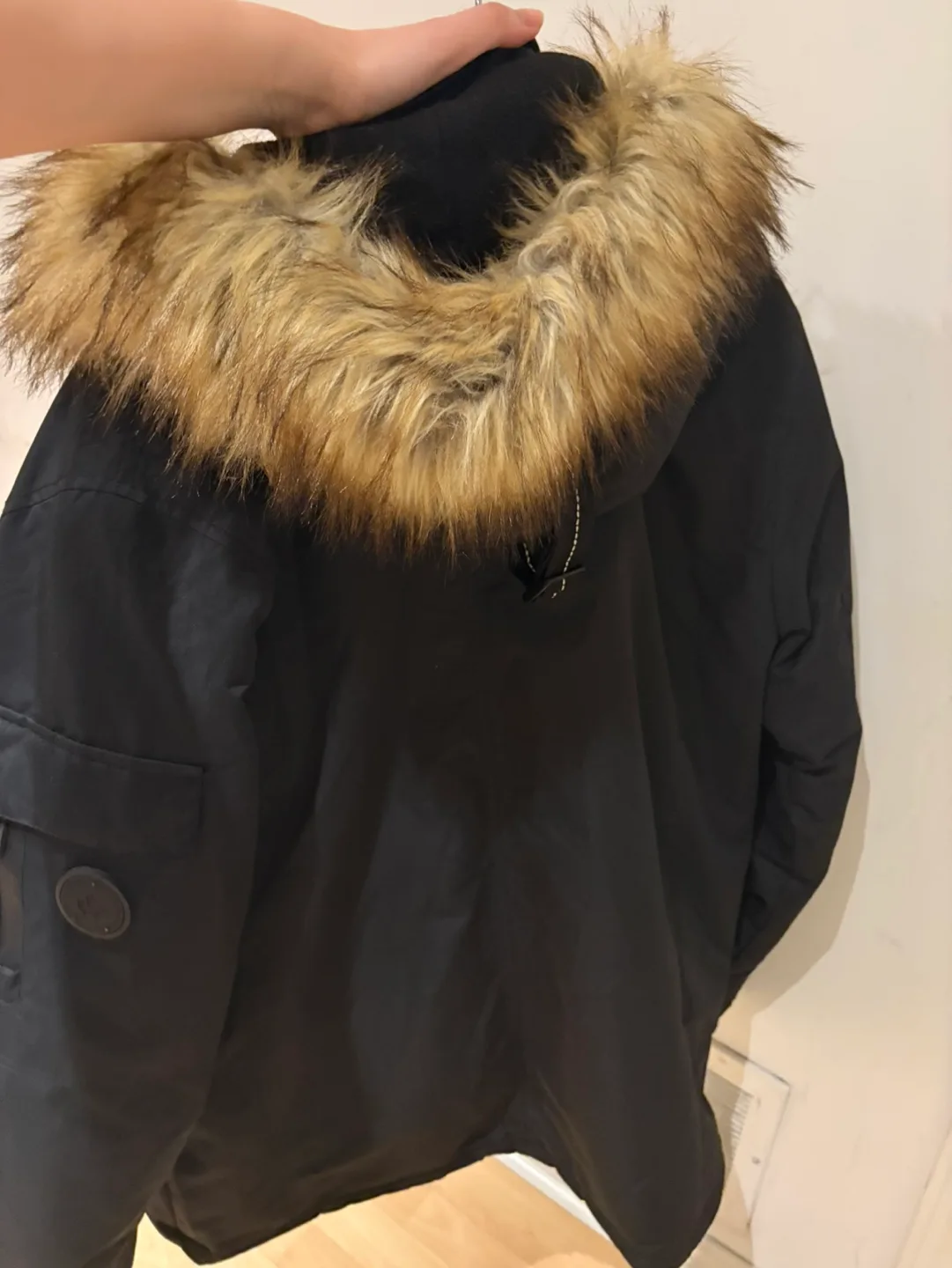 NOIZE Men's Size Medium Black Winter Parka image indicator(6)