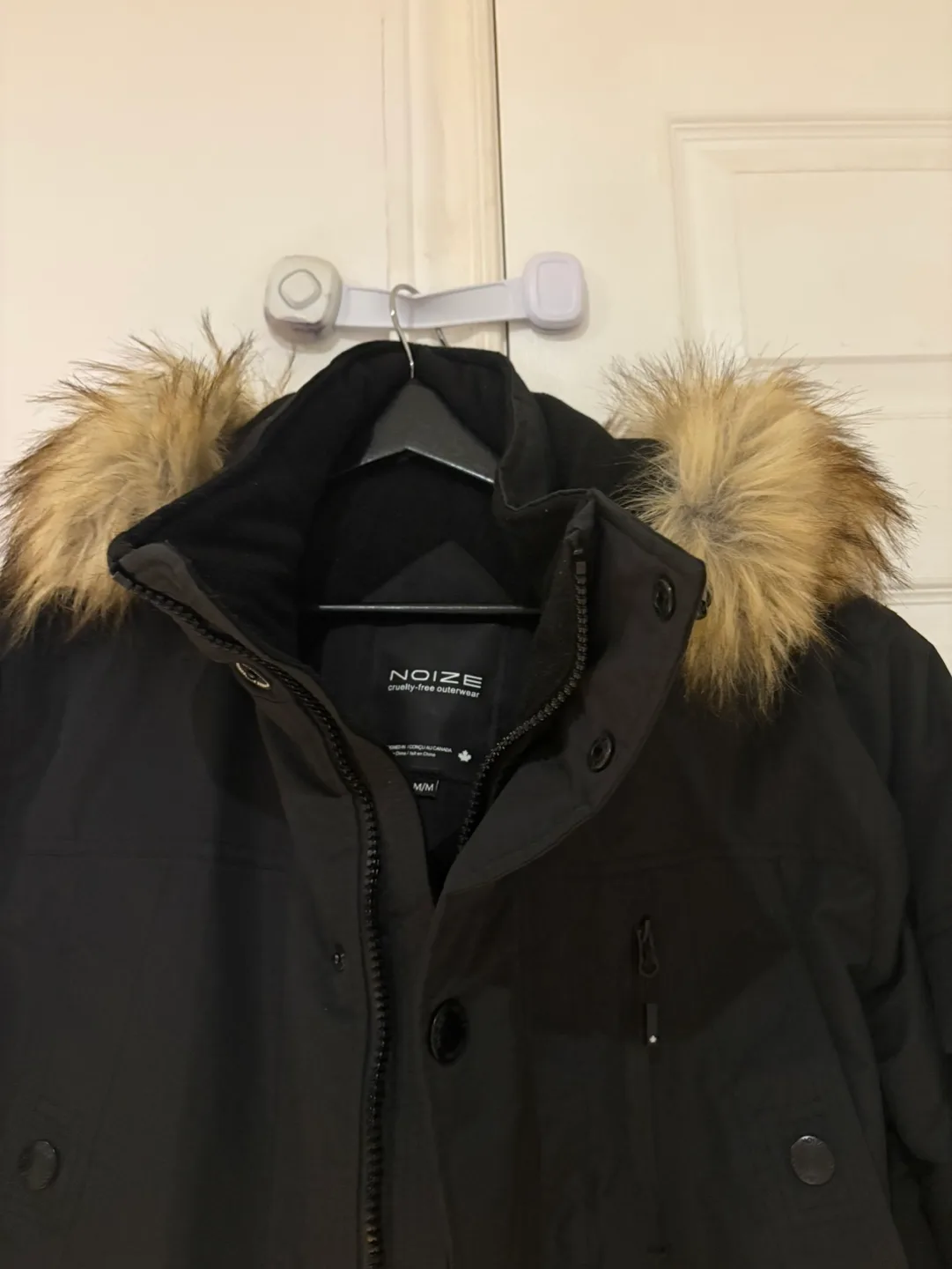 NOIZE Men's Size Medium Black Winter Parka image indicator(3)