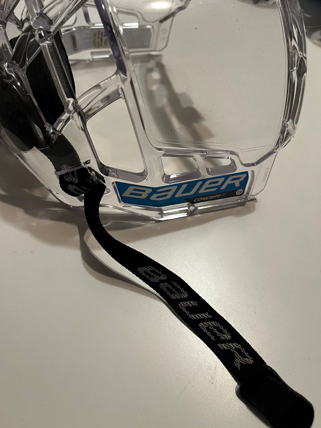 Bauer Senior Concept 3 Full Shield image indicator(2)