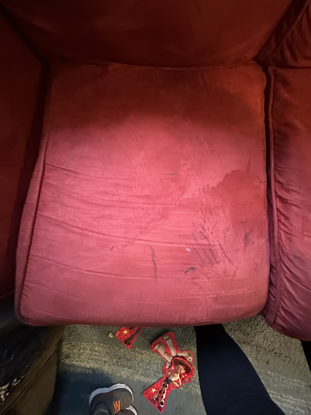 Red Microfibre Loveseat - photo 5