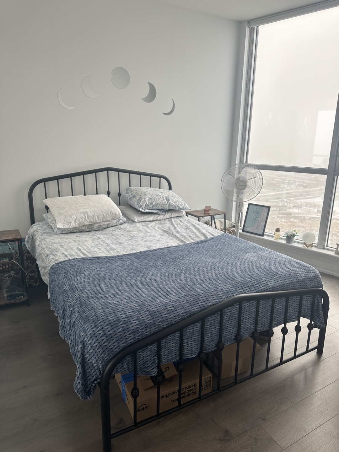 Queen Metal Bed Frame with Headboard - photo 2