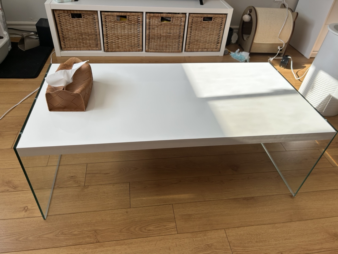 Modern White Coffee Table with Glass Base - photo 3