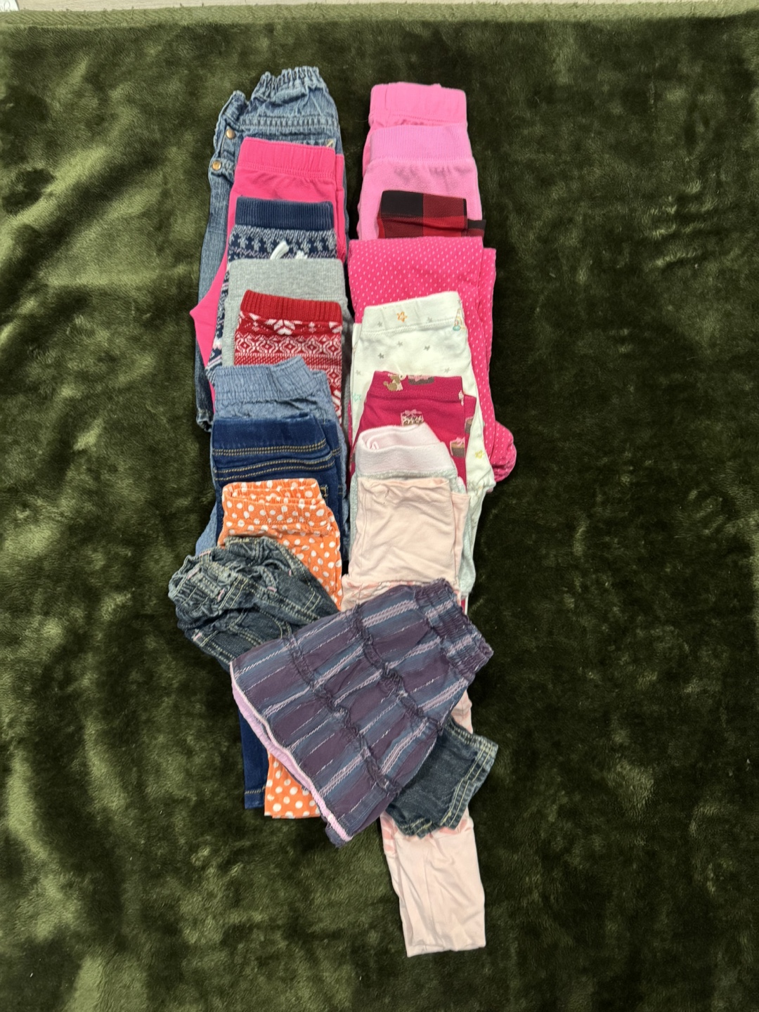 Huge Lot of Girls' Clothes Size 6-12 Months - photo 5