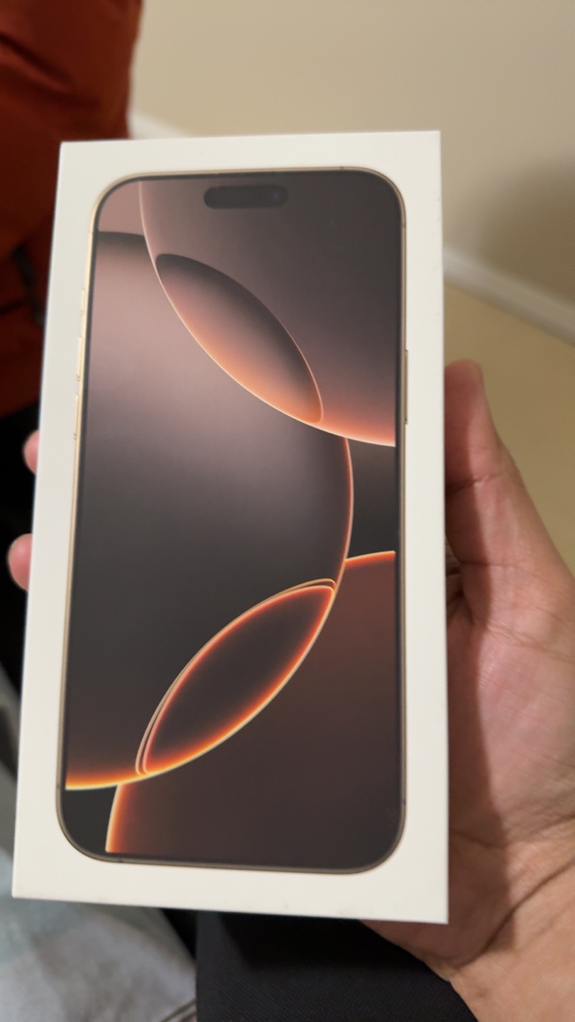 iPhone 16Pro Max 256gb- Gold - sealed Box with apple warrenty