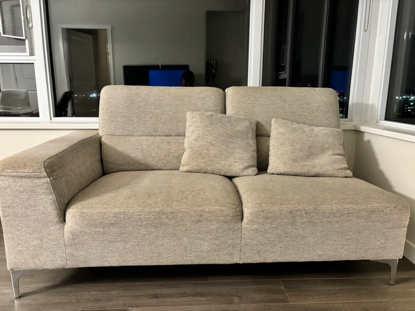 Two-seater Sofa with Metal Legs image indicator(3)