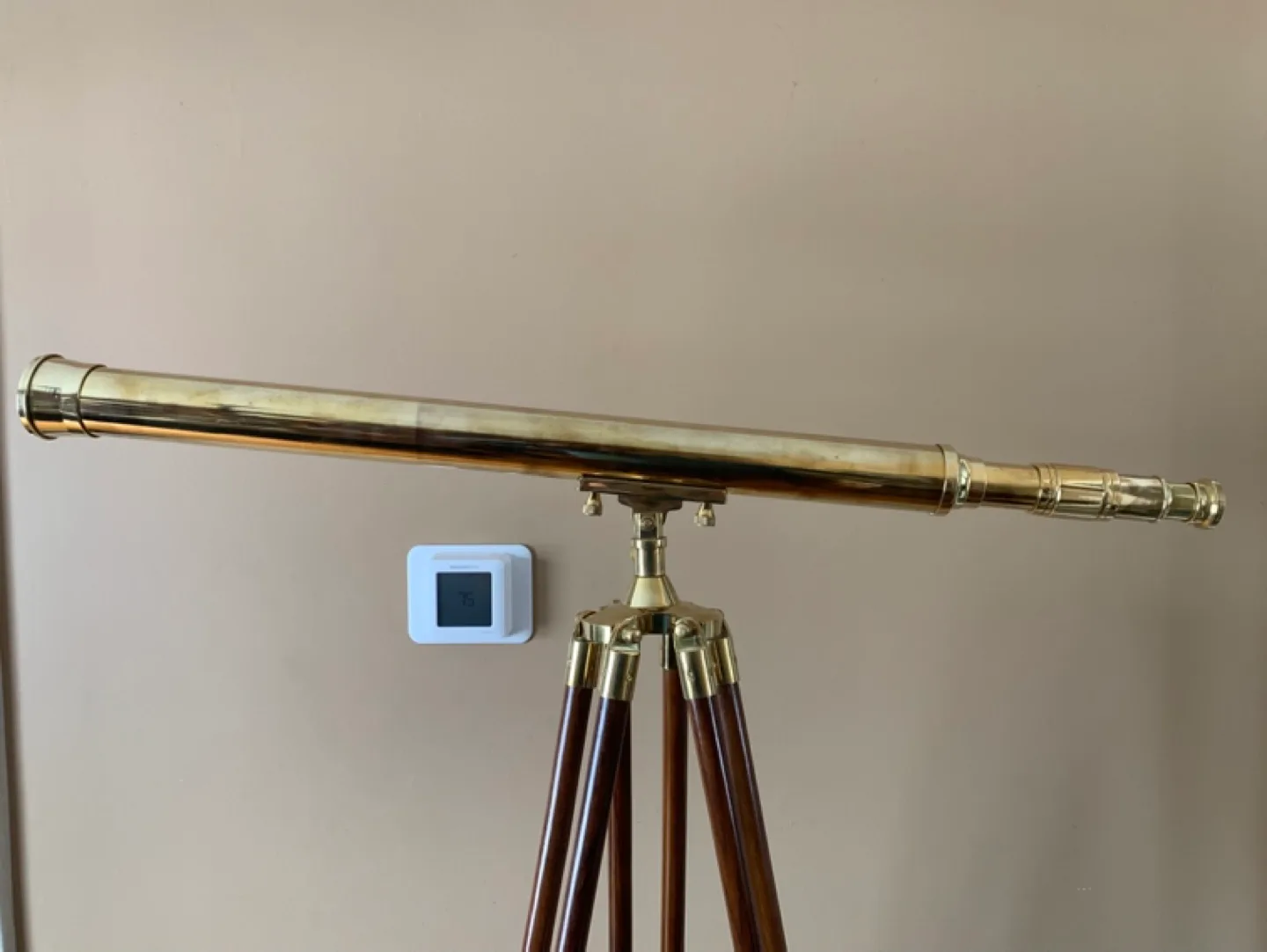 Brass Telescope on Wooden Tripod image indicator(3)
