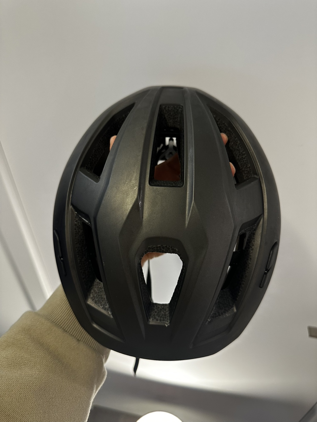 Black Adult Bike MIPS Helmet with Rear Light - photo 4