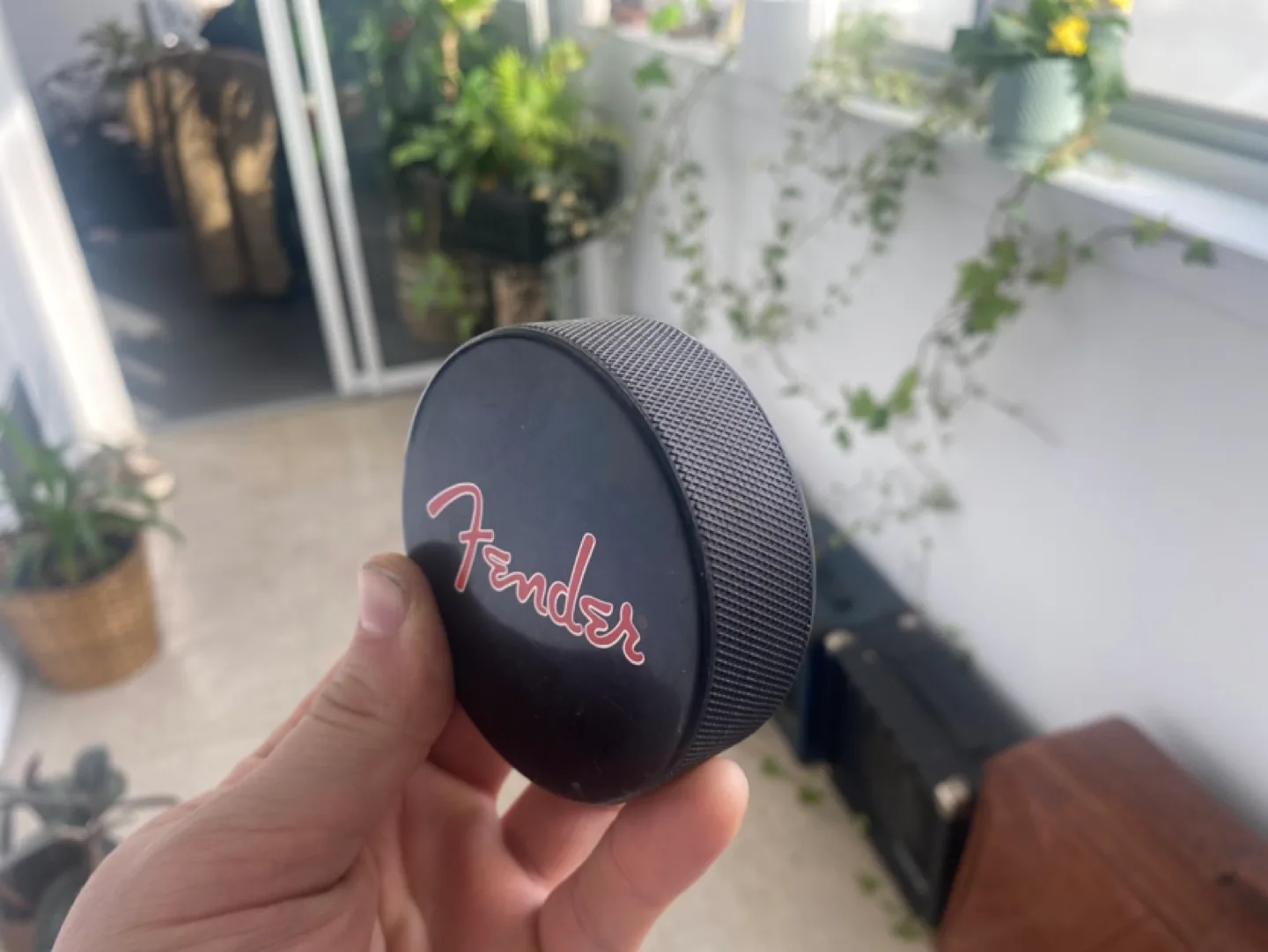 Fender Hockey Puck image indicator(2)