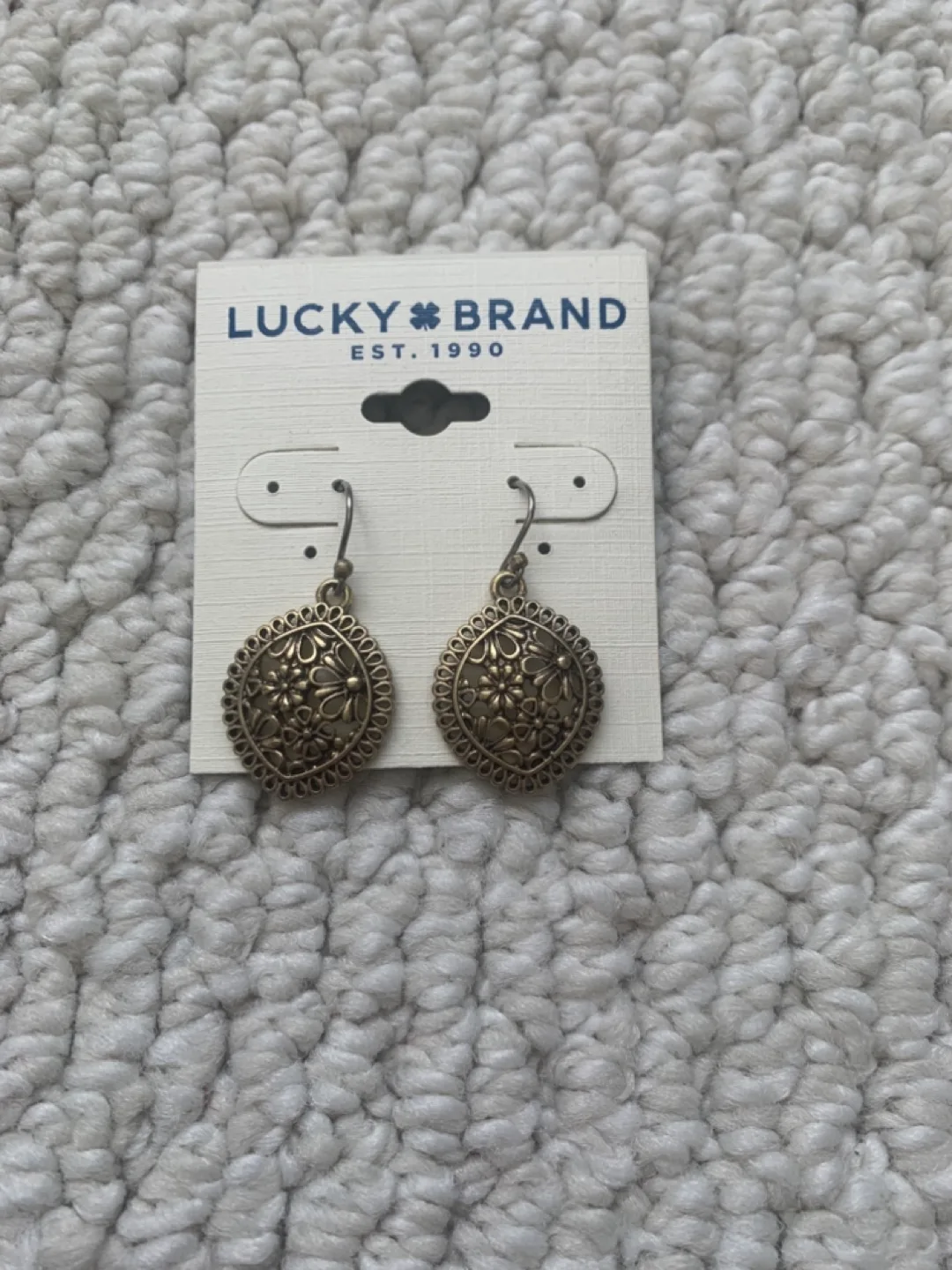 Lucky Brand Gold Filigree Floral Earrings thumbnail