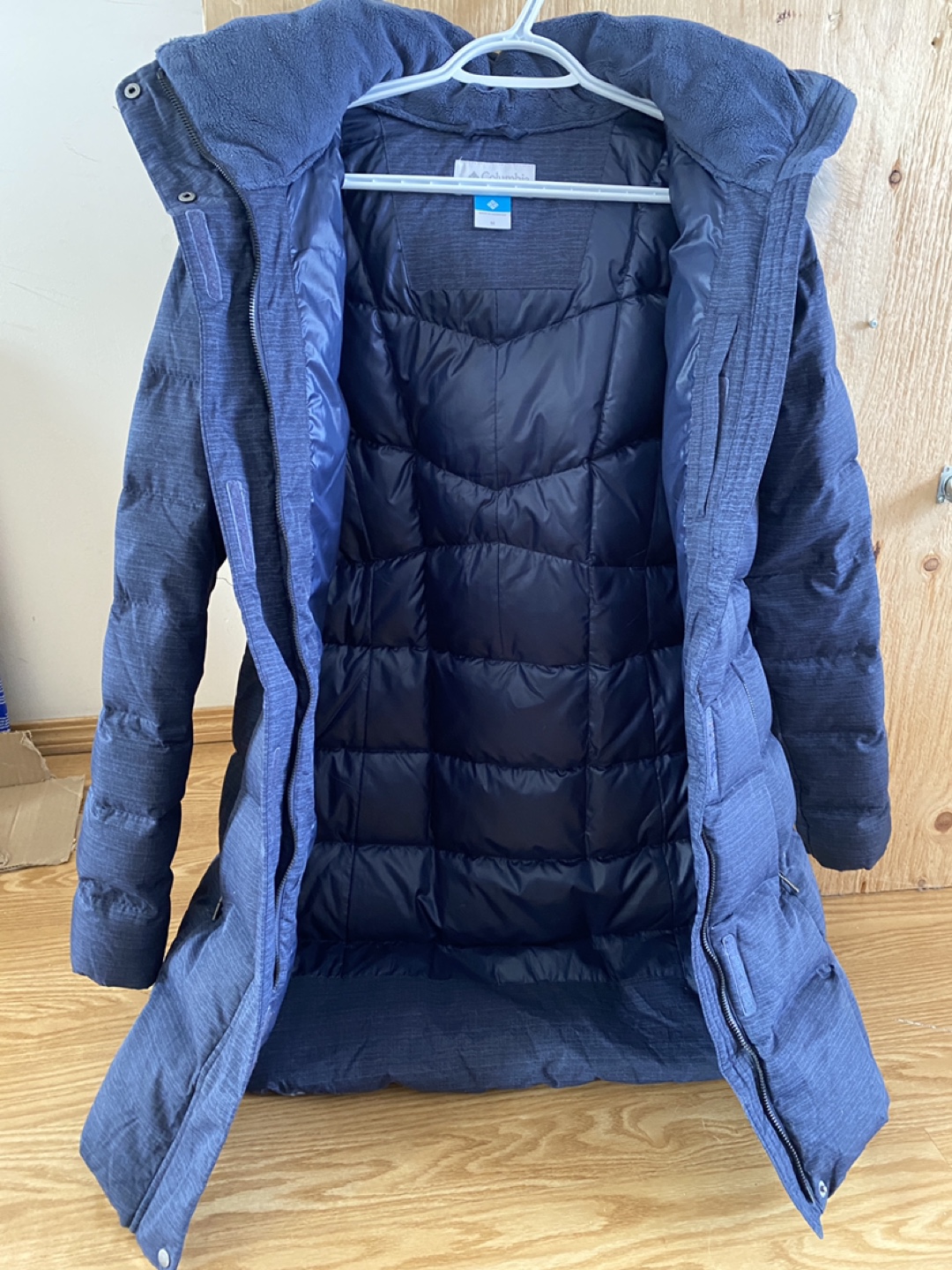 Women's Columbia Winter Coat - photo 2