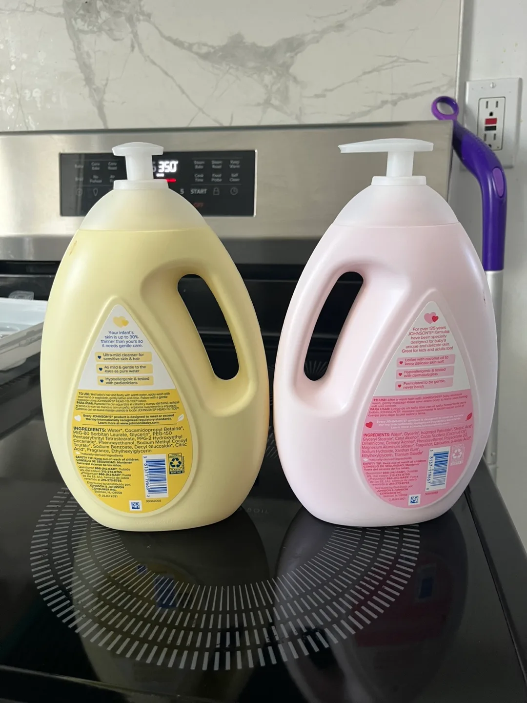 Johnson's Baby Wash & Shampoo + Lotion (Large Bottles) image indicator(2)