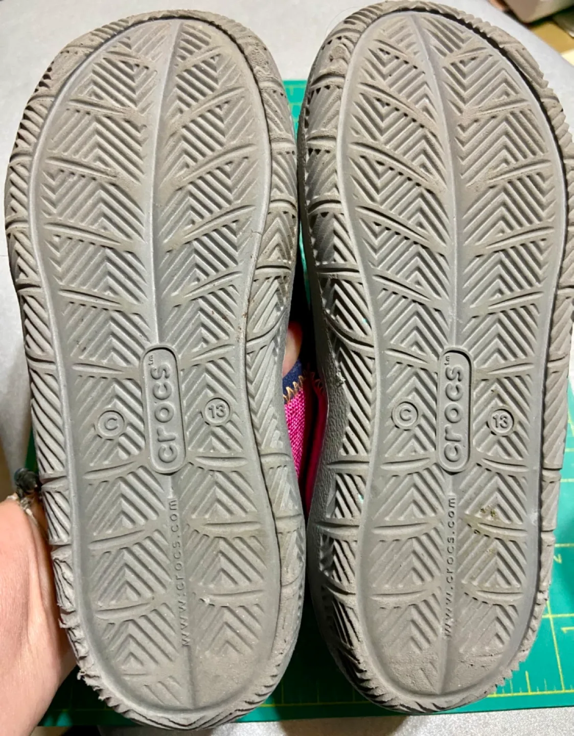 Crocs Kids' Size 13 Pink Sandals image indicator(4)