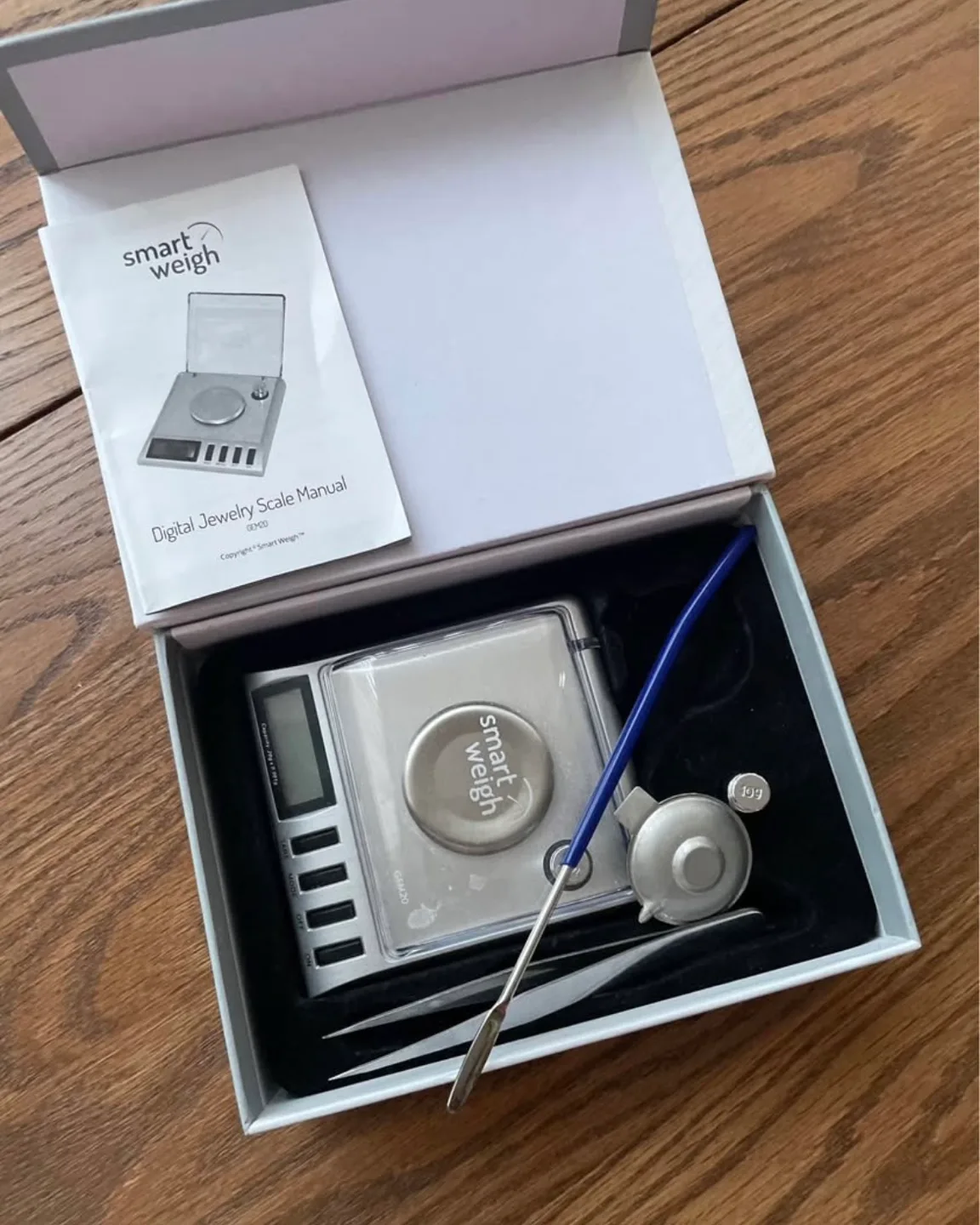 Smart Digital Jewelry Scale ($65 VALUE!) image indicator(2)